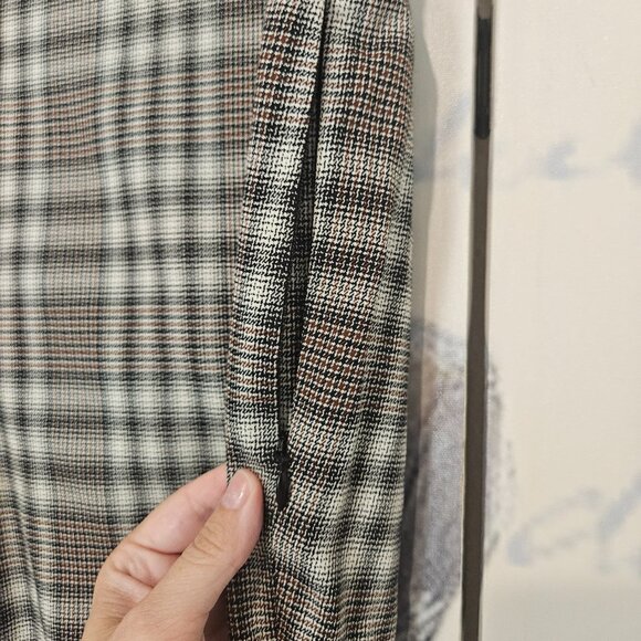 NWT Theory Kick Pants Optical Plaid Size 4 Virgin Wool Blend $345 - Picture 4 of 12